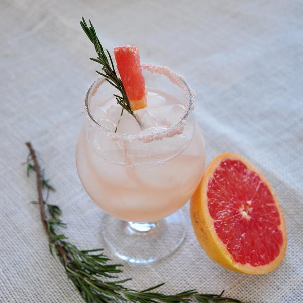 Rosemary Infused Salty Dog Cocktail