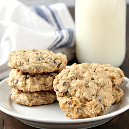 Banana Oatmeal Cookies with Chocolate Chips and Walnuts