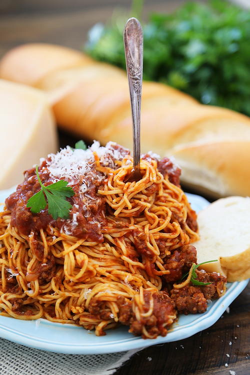 Italian Restaurant Style Spaghetti Bolognese