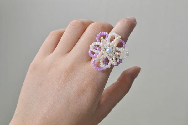 DIY Spring Flower Ring with Seed Beads_2
