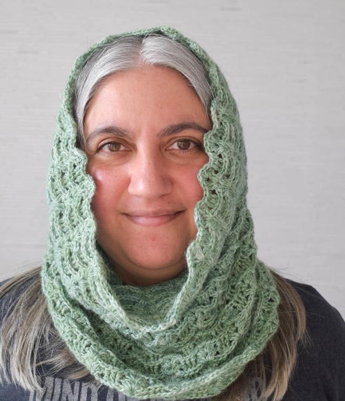 Textured Waves Hooded Cowl | AllFreeCrochet.com