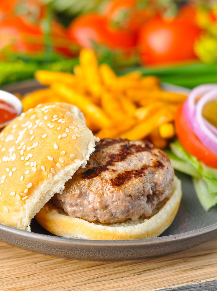 Juicy Turkey Burgers | FaveHealthyRecipes.com