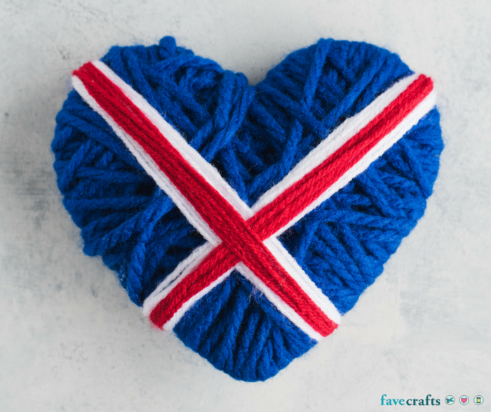 Union Jack Yarn Heart Garland