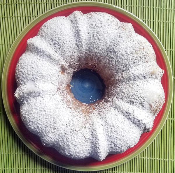 Lemon Banana Bundt Cake