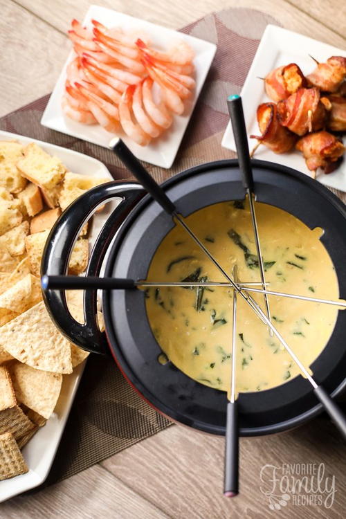 Melting Pot's Spinach Artichoke Cheese Fondue Knockoff