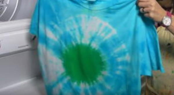 Tie Dye Instructions A Step By Step Guide Favecrafts Com