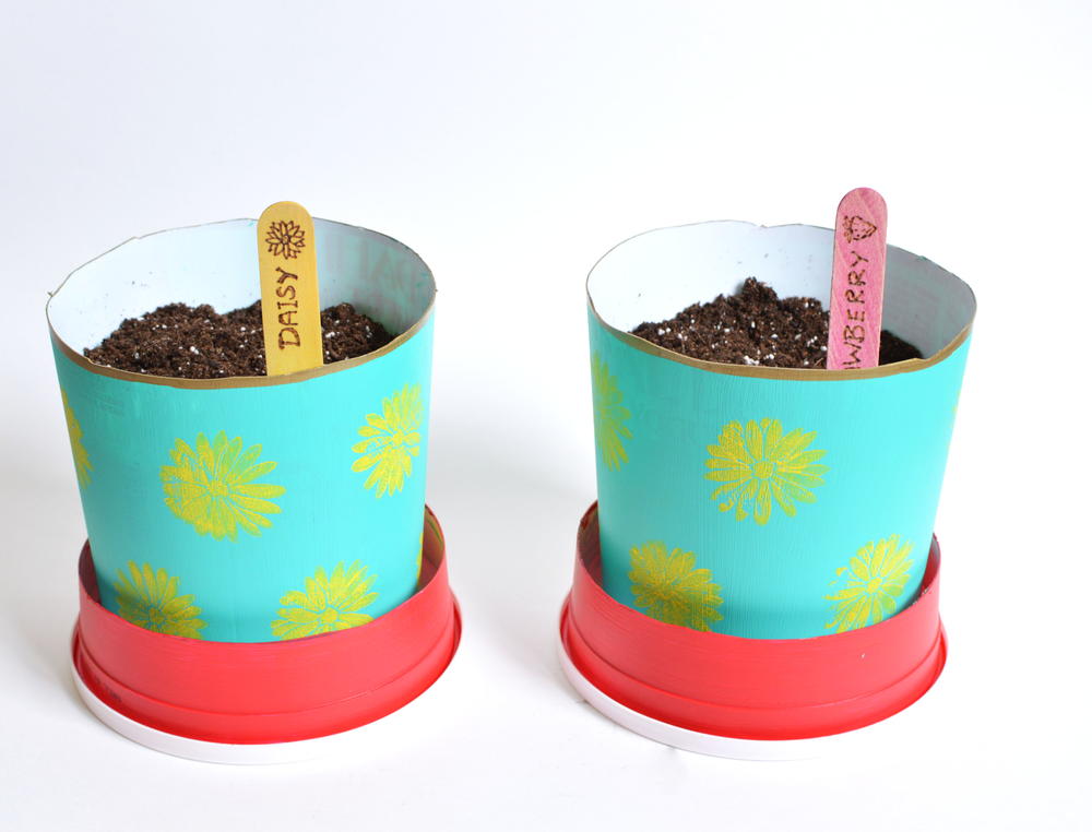 Recycled Diy Planters FaveCrafts Com   Recycled Diy Planters ExtraLarge1000 ID 2750696 