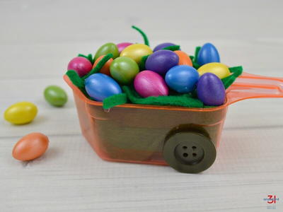 DIY Easter Egg Cart