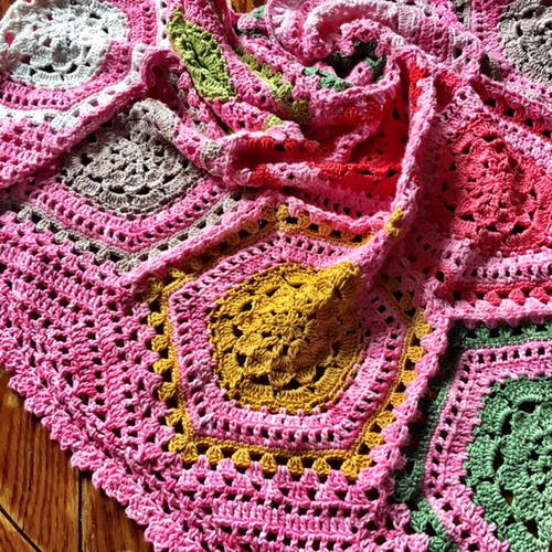 Tropical Pineapple Squares Crochet Blanket ...