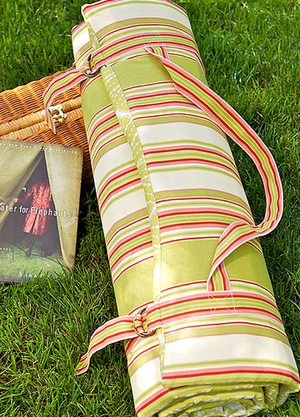 Outdoor Padded Roll Up Cushion
