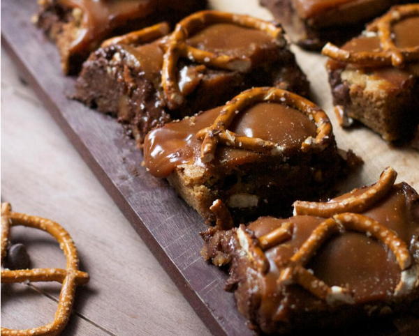 Beer Caramel Pretzel Cookie Bars