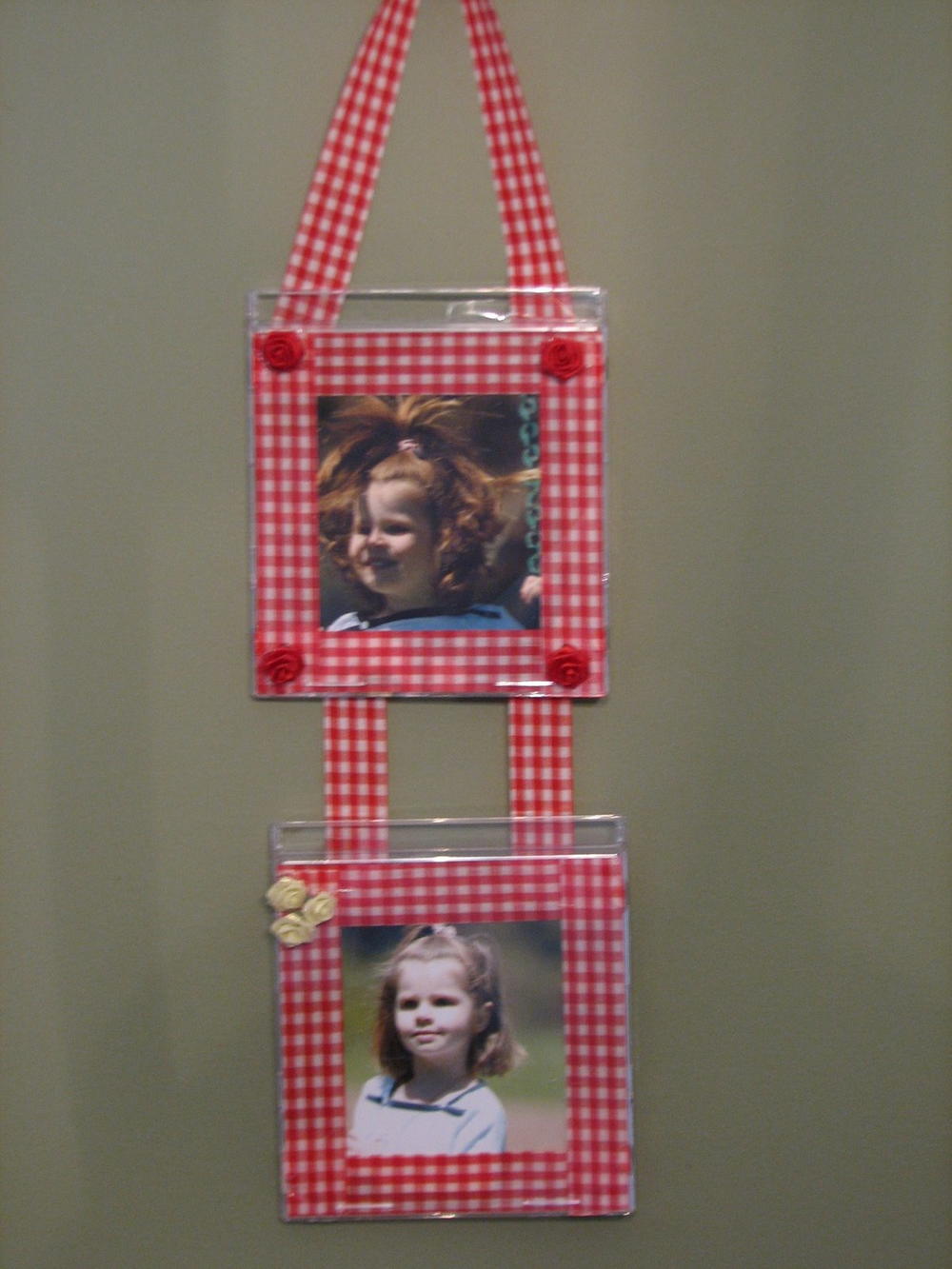 CD Case Picture Frame FaveCrafts cd-case-picture-frame-favecrafts