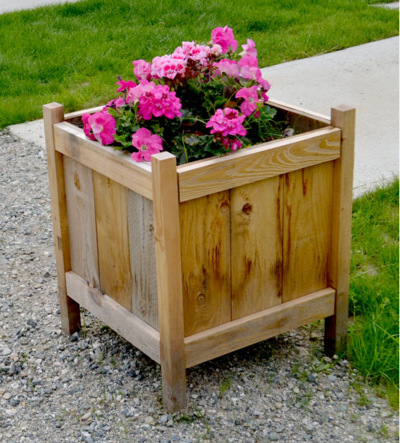 Budget-Friendly DIY Planter Boxes | DIYIdeaCenter.com