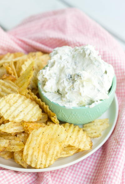 Dill Pickle Dip