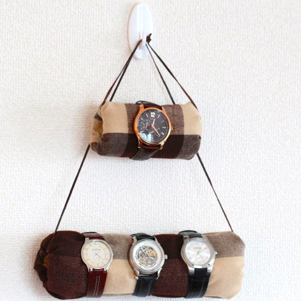 DIY No-Sew Hanging Watch Holder