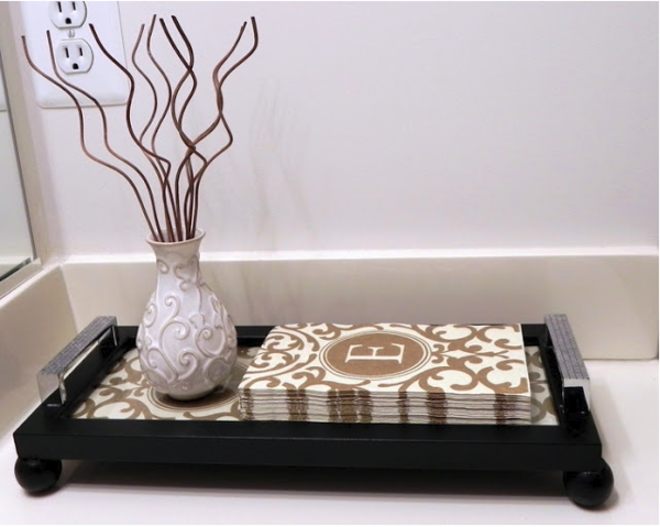 DIY Picture Frame Guest Towel Tray