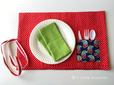 DIY Roll-Up Picnic Placemat