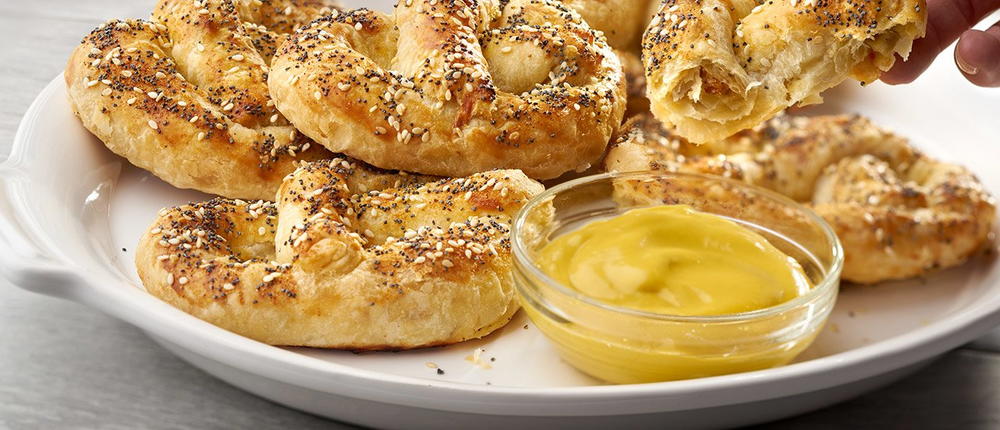 Oktoberfest Puff Pastry Pretzels-image