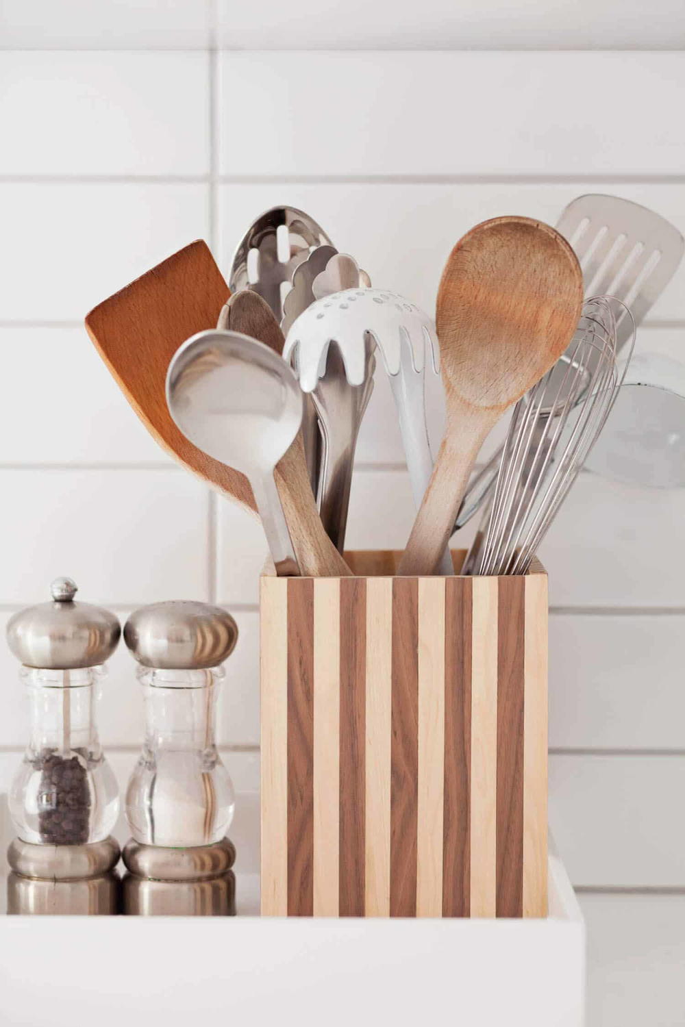 DIY Kitchen Utensil Holder | CheapThriftyLiving.com