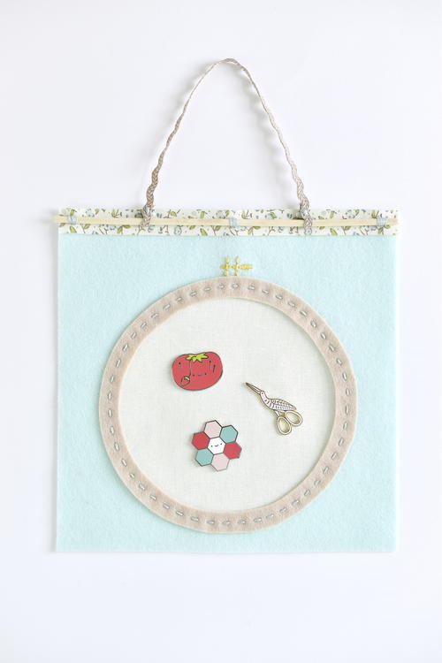 Embroidery Hoop DIY Needle Minder