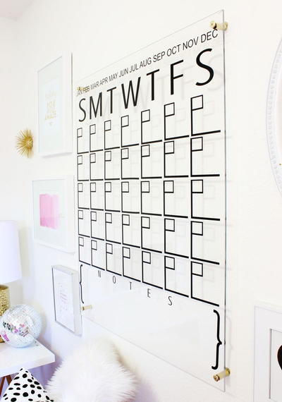 DIY Acrylic Wall Calendar