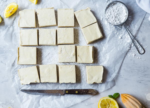 How to Make Powdered Sugar