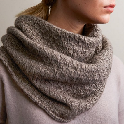 Thorn Stitch Cowl