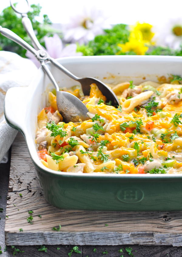 Dump-and-Bake Creamy Chicken Penne Pasta 