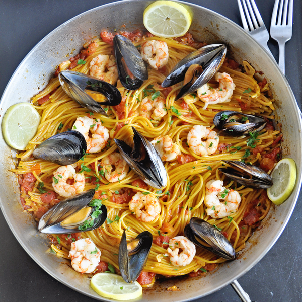 One-Pot Saffron Spaghetti with Shrimp & Mussels