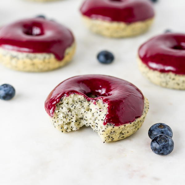 Baked Lemon Poppy Seed Donuts