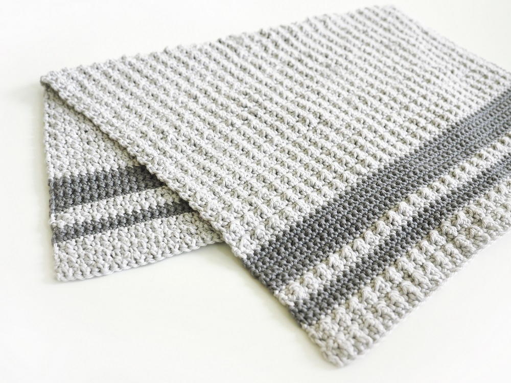 Petit Checks in Ash Grey Crochet Kitchen Towel