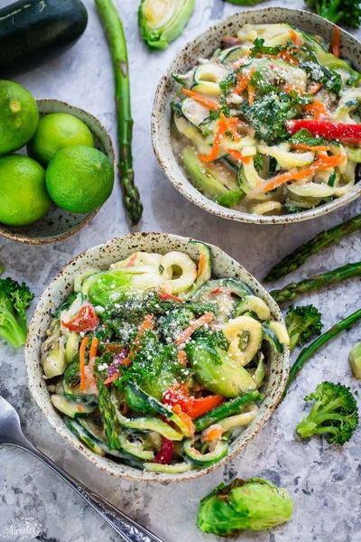 Vegan Cauliflower Alfredo Zoodles