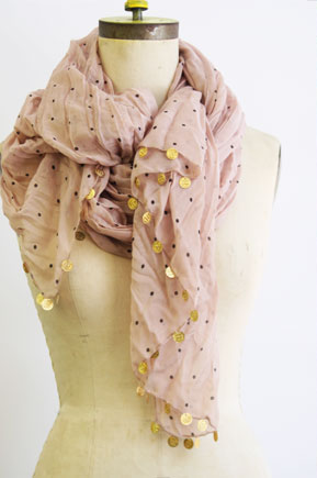 3 Ways to Embellish Your Scarf