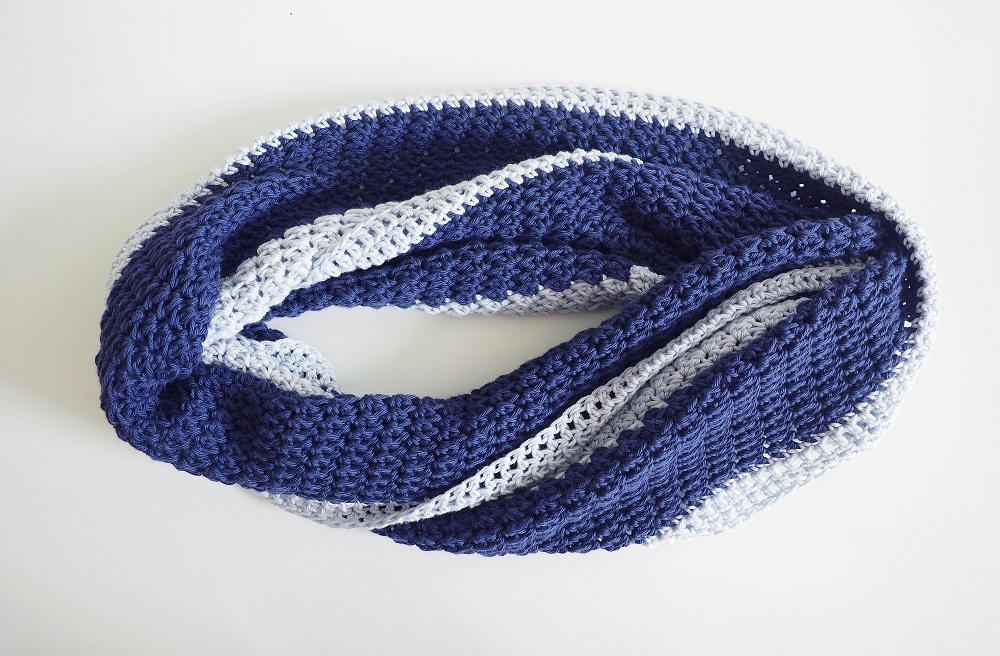 Ocean Swell Mobius Wrap Crochet Pattern | AllFreeCrochet.com