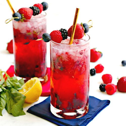 Easy Berry Vodka Cocktails