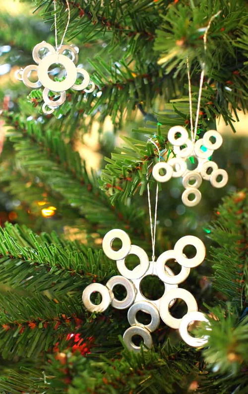 DIY Christmas Ornaments from Washers