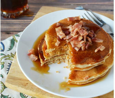 Super Delicious Maple Bacon Whey Protein Pancakes