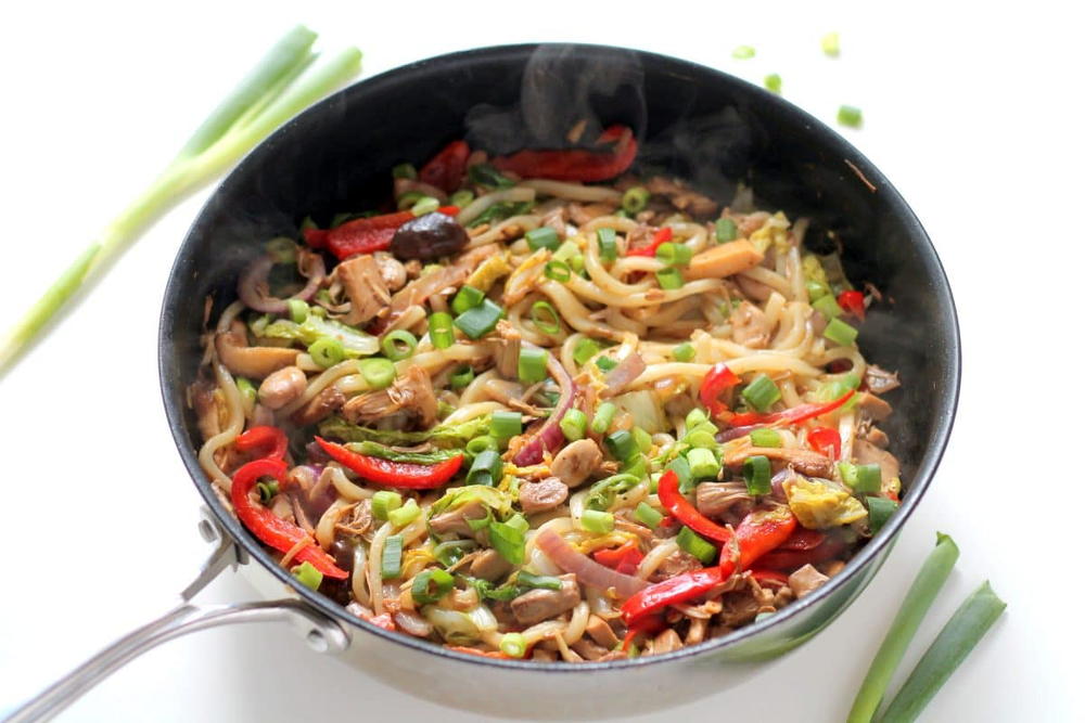 Udon Noodle Stir Fry with Jackfruit