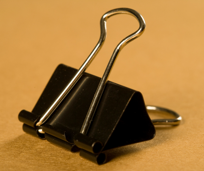 What Type of Thread Do You Use to Sew Leather?