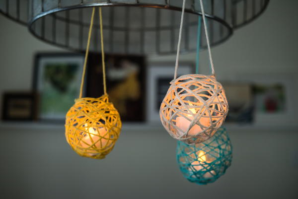 DIY Yarn Lanterns