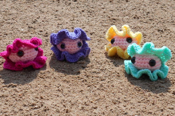 Little Oysters Crochet Pattern