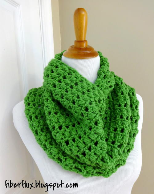 Cilantro Crochet Cowl