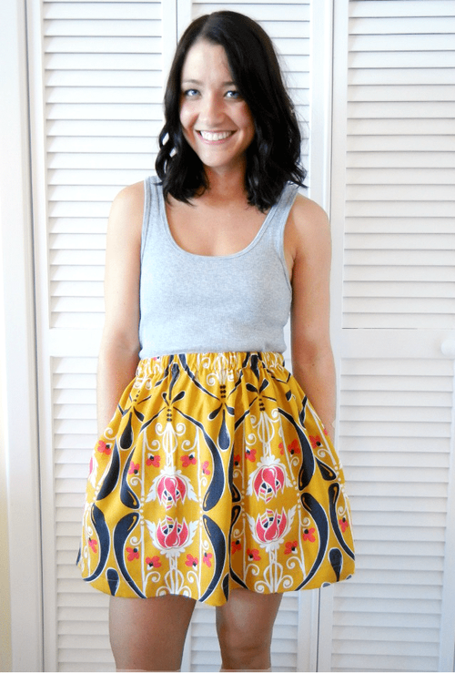 How to Sew Pockets on a Skirt