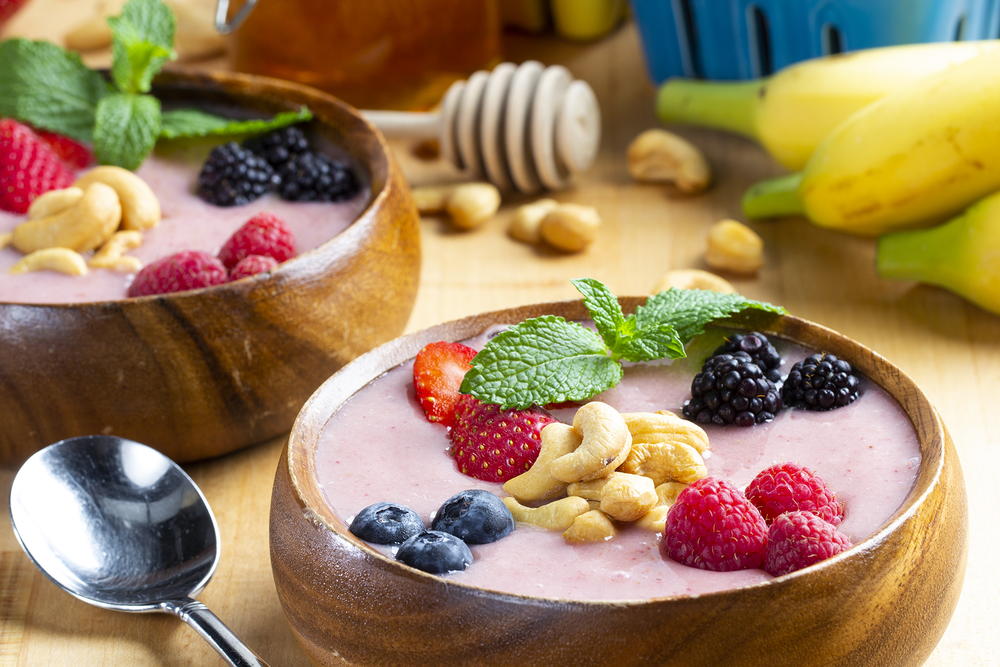 Easy-Breezy Smoothie Bowl | MrFood.com