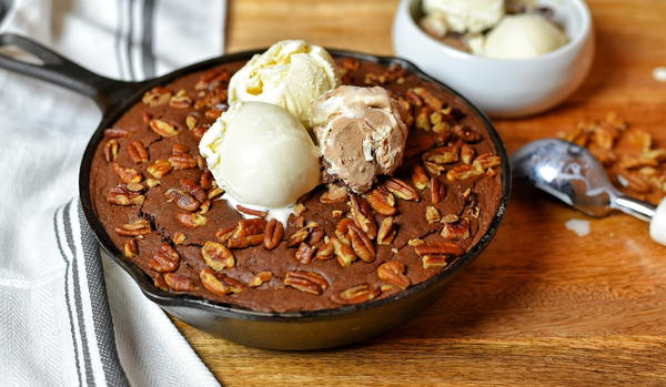 Ghirardelli Double Chocolate Skillet Brownie