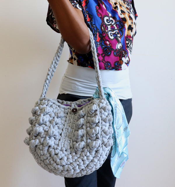 Crochet T-shirt Purse | Crochet t shirts, Crochet purse patterns, Crochet  handbags