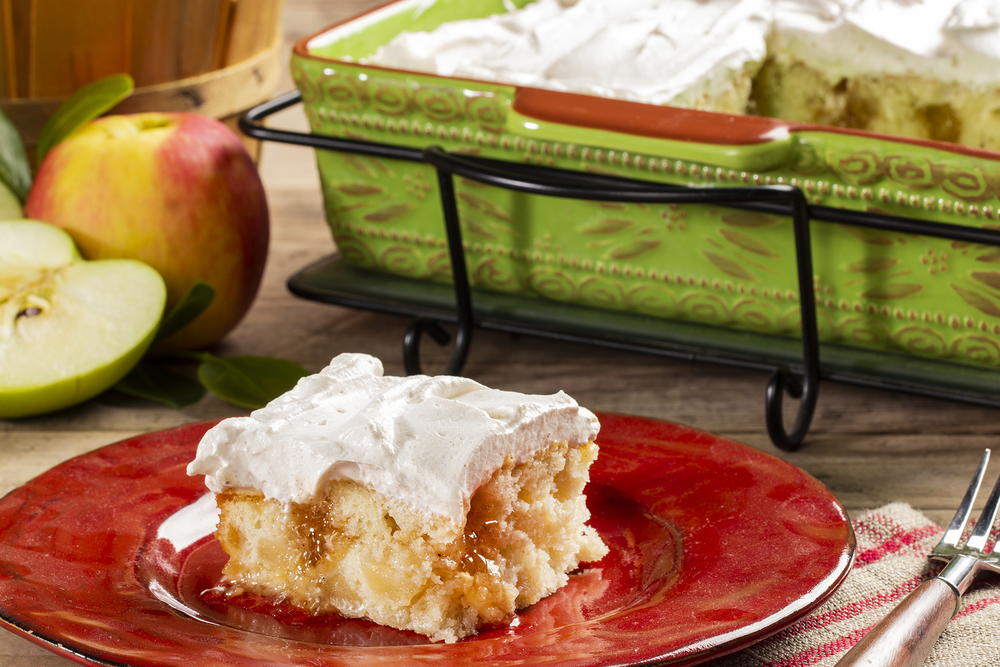 Apple Cinnamon Poke Cake