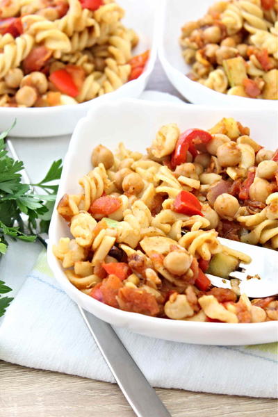 Tomato Chickpea Pasta