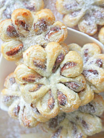 Nutella Puff Pastry Flowers