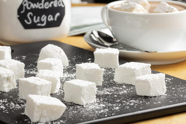 Homemade Marshmallows with Old Fashioned Hot Cocoa